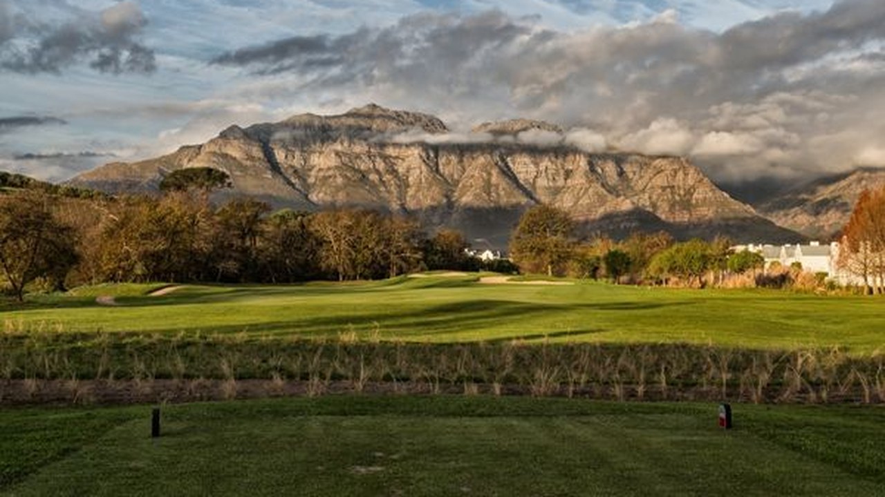 De Zalze Golf Club and Stellenbosch Winelands sports